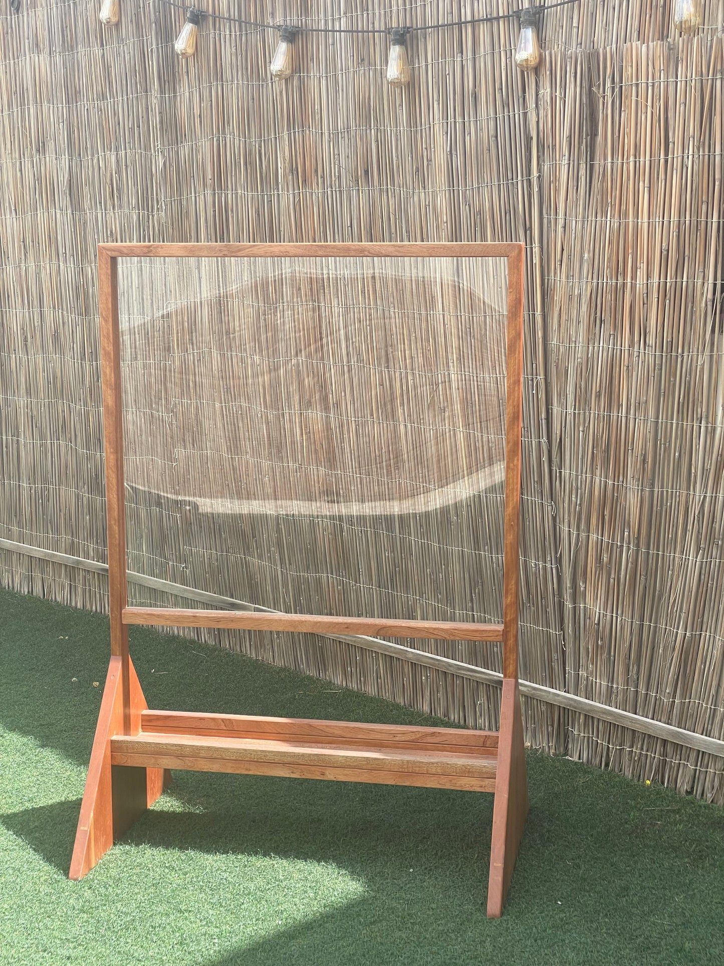 Outdoor painting easel